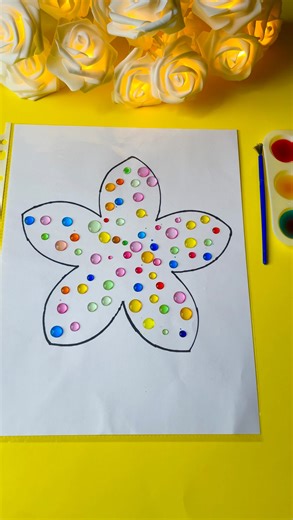 Abigail | Play ideas | Crafts | Mom Humor on Instagram: "💦Color the water drops 💦 This easy activity is perfect for those days when your kids don’t want to nap but would benefit from some quiet time. All you need is a sheet protector, a water bottle and food coloring! You can make any design you like. Make this activity your own! Follow @hands.on.learningforkids for more easy and fun activities for kids! #easyactivities #springactivities #easytoddleractivity #kidsactivityideas #kidsactivitiesa