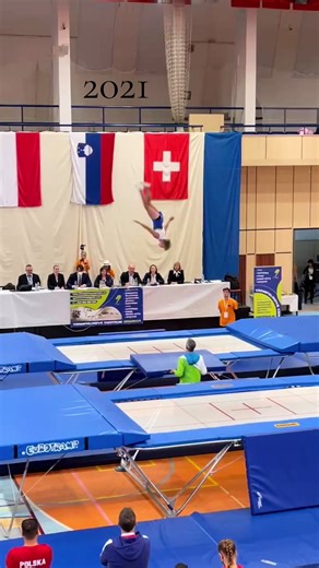 #fyp #foryou #gymnastic #trampoline #acrobatics #viral#dontflop