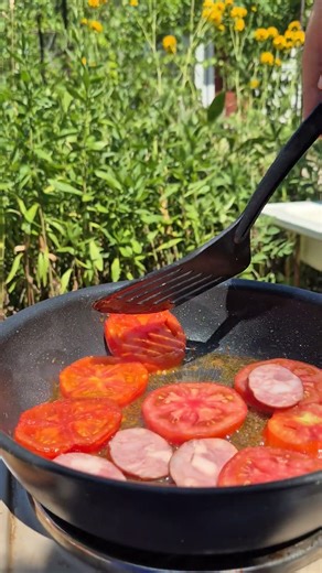 Garden Magic Toasts | Tartine magice din grădină 🌿