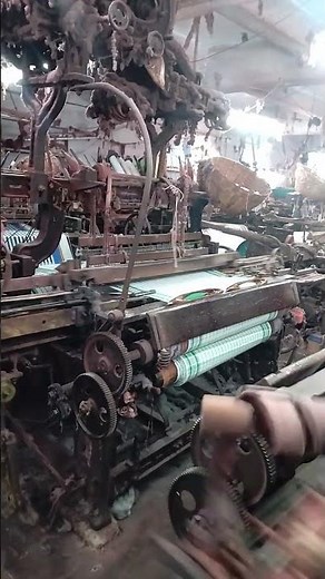 Automatic power loom machine working