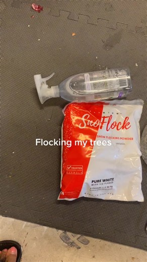 DIY Flocking Powder for Christmas Trees