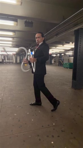 Robin Channing, The Mindbender on Instagram: "I believe exploration is an important part of any creative process. And the pond that I’ve been dipping my pinky into of late is buugeng, which I’m actively exploring. Though more work lies ahead of me in this field, I thought I’d at least share my current progress, which I hope you may enjoy! . I should add that this next collaboration with Joel (@wafflekozik) was also excellently fun! . #reverseentropy #tenet #contactjuggling #contactjuggler #buuge