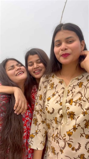 Blindfold lipstick combo challenge 💄💄🥰#lipstick #challenge #sister #ytshorts#shortsvideo #ytshort