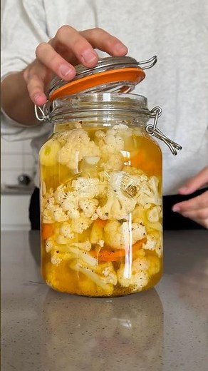 Pickling vs Fermenting