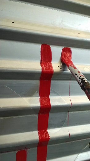 #signs on corrugated van | Edi Lettering