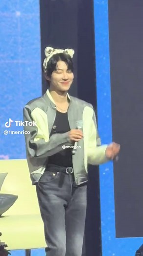 Hwang In Youp Okey Dokey Dance Performance in Manila