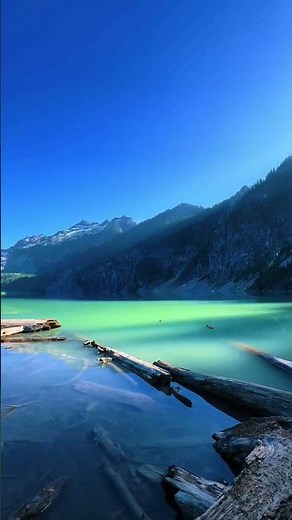 Blanca lake is worth the struggle and challenge of the hike. #Shorts #wamountainlakes
