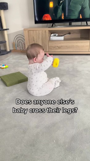 Babies Crossing Their Legs: Is It Normal? | Expert Advice for First-Time Moms