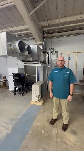 HVAC pro drops damper tips you NEED to know! 👨‍🔧💨 If your airflow is off or your energy bill is climbing, your dampers might be the problem! Here are some quick tips to keep your HVAC system running smooth and efficient. Got HVAC questions? Drop ‘em below! ⬇️ #HVACTips #HomeHacks #AirflowFix #EnergySaver #HVACPro #DIYHome#amarillo