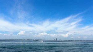 淡路島からの望む明石海峡の海と街並み景色の動画｜無料の動画素材サイト「動画AC」