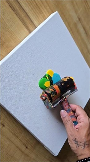 Textured Acrylic Painting Using Roller #acrylicpainting #shorts