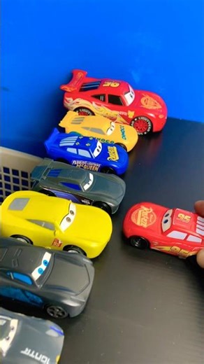 Lightning Mcqueen Review | Pixar Cars 3 #toys #cars #mcqueen #disneycars #pixarcars