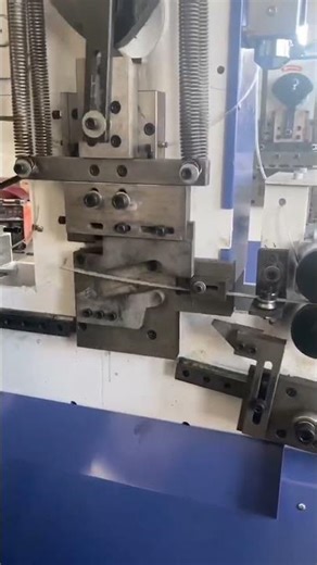 Automatic S Hook Buckle Wire Forming Machine Wire Hook Bending Machine#Shook#wirebuckle#wirebender