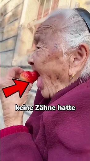 Omas ehrliche Erdbeeren-Reaktion wird dich zum Lachen bringen 😳