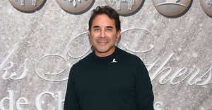 Dr. Paul Nassif Says Filters Are Fueling New Plastic Surgery Trend