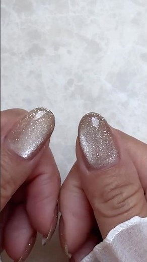 【セルフネイル】上品にうるうる輝くマグネットフラッシュ#nails #nailart #naildesign #simplenails #ネイル