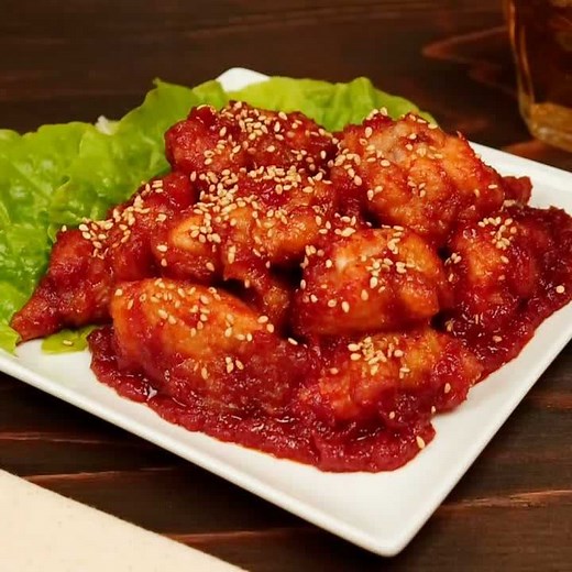 鶏もも肉で作る♪ 甘辛ヤンニョムチキンのレシピ動画・作り方 | デリッシュキッチン