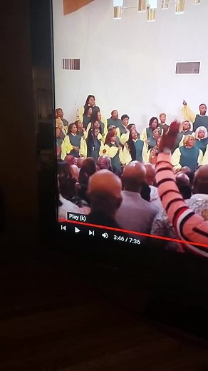 Soul-Stirring Choir Performance by Ricky Dillard | Audience Full of Bald Head Brothers!