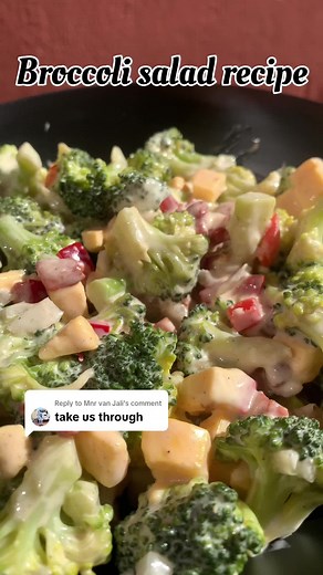 Replying to @Mnr van Jali here’s a quick and simple recipe for broccoli salad, promoting clean eating habit.#broccolisalad #recipe #salad #fyp #thabogiftluyanda @Mnr van Jali