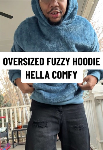 This COOFANDY hoodie is one of those everyday pieces you end up reaching for without thinking. The fabric feels soft but structured, the fit is relaxed without looking sloppy, and it layers clean under jackets or on its own. It works for running errands, casual days, travel, or just throwing on when you want to look put together with zero effort. If you like hoodies that are comfortable, versatile, and easy to style year-round, this one checks all the boxes. Fit: True to size with a relaxed feel