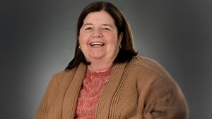 Douglas J. Owens, MD, PhD, Remembers Suzy Ellis: Tips From Former Smokers® Participant and Advocate for Smoking Cessation – Archyde