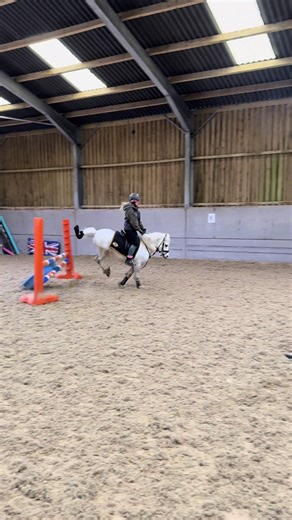 Stylish Equestrian Outfit for the Upcoming Season