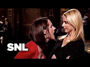 Sarah Michelle Gellar Monologue: Hit on the Host - Saturday Night Live
