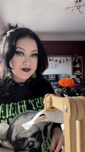 Witches do Stitches Week 3 💚🖤: Whipped Backstitch! #embroiderytutorial #embroidery #goth #gothic #sewing | Oh Sew Goth