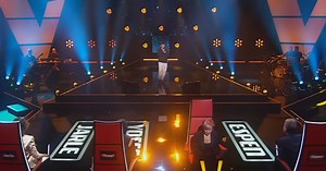 17-Year-Old Isak Performs 'Break My Heart Again' On The Voice Norway