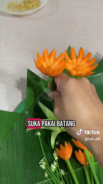 Replying to @Ririndiah_02 #tumpeng #tumpengnasikuning #tumpengcantik #hiasantumpeng #garnishtumpeng #garnishingideas #garnishsayuran