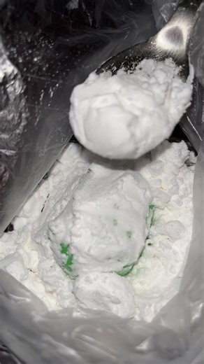 Delicious Cornstarch ASMR Experience