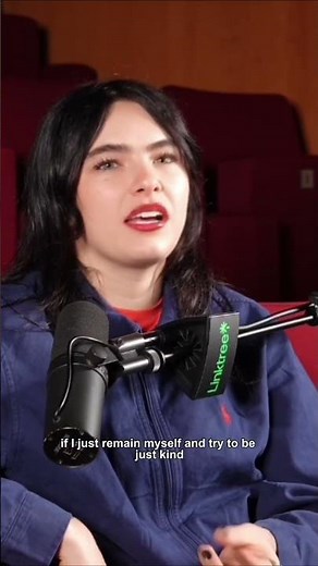 The TRUTH behind BENEE’s newest hit song 😱 #benee #cinnamon