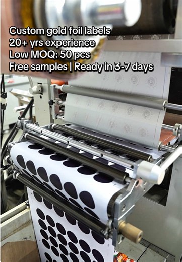 Matte gold perfection in every sticker✨ Perfect for handmade sweets, chocolate jars, and premium gifts🍫🫙 Which product would you seal with this? #fyp #label #stickers #food #luxurypackaging