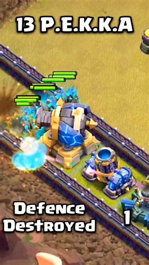 1 PEKKA vs 13 PEKKAs #clashroyale #pekka #clash
