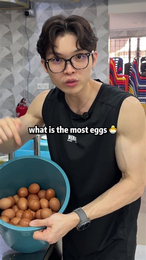 Malaysia BOLEH 🫡🇲🇾 (12 days out until I cheat on my diet) #mamak #cheatmeal #roti #eggs