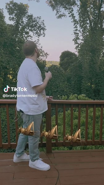 Human Nature Cover in Nature: A Unique Performance