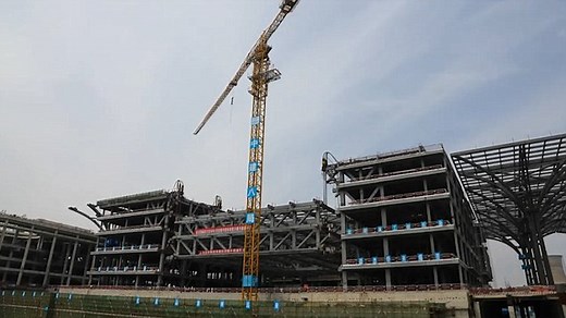 Time-lapse footage of Tianjin Binhai Library in China topping out
