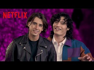 Georgie Farmer vs. Noah Taylor Rizz Battle | Wednesday: Season 2 | Netflix