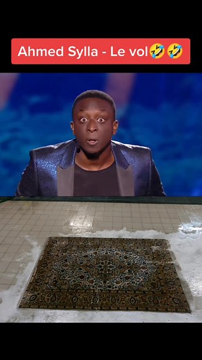 Le Vol de Stylo - Ahmed Sylla | Sketch Humoristique