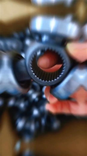 🔥 Repuestos AUTOMOTRICES directos de la fábrica! 🔥 Precio de fábrica garantía de calidad de 40,000km—sin intermediarios! Junta CV, eje de transmisión, cardán y más opciones destacadas. 📩 WhatsApp: 8615957635775 | WeChat: cvjoint1 🌐 http://lynnaxing.diytrade.com #AUTOparts #cvjoint #driveshaft #cardan #spicer #puntadeeje #homocineticas #triceta #cvjoints | Lynn AN