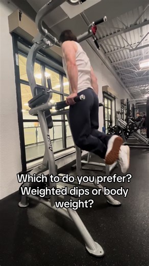 I like to incorporate both into my chest days. It’s fun to bang out reps with body weight and get a nice pump but I also like to progressively overloading on the weighted dips because I feel it translates well to bench. I don’t think it’s necessary to do weighted dips but I definitely see a benefit in doing them. #gymtok #gym #fitness #lifting #gymbro