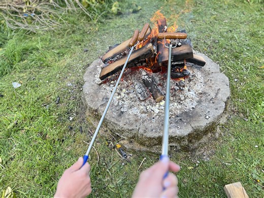 Watch Hot dog frying forks on Amazon Live