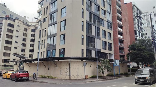 Constructora Alpha Builders está prohibida de vender departamentos en dos edificios en La Carolina, afirma el Municipio de Quito