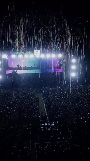 Poornima University | The lights faded into a glow. The crowd held its breath. And then… Armaan Malik’s voice filled the air. 🎶 From the very first note, the... | Instagram