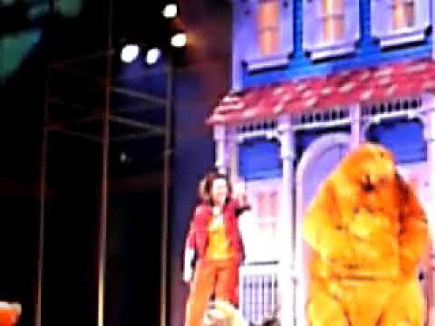 Bear in the Big Blue House - Disney/MGM Studios, Walt Disney World 06-04-2002