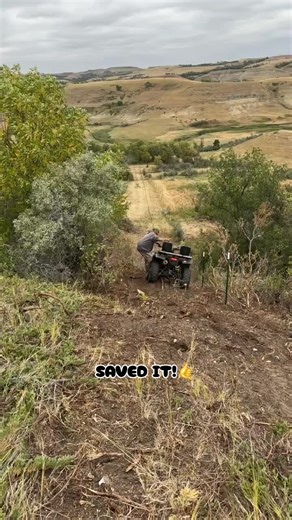 Oh sh&t! That was a close one! #4x4 #fypシ #work #bluecollarlife #ohno