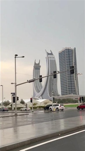 Qatar s Iconic Crescent Towers | Raffles Doha & Fairmont Doha | Lusail Marina 4K 🇶🇦!#shorts #travel