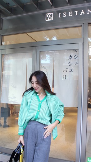 Hitomi Kojima on Instagram: "東京でのPopup4日間 足を運んでくださったお客様や友人のみんな 本当にありがとうございました💘 @isetansalonetokyo の素敵な空間に @jnhearts のお洋服が並んでいるのを見て 毎日幸せいっぱいでした✨ いつもお世話になりっぱなしのみえまゆ❤️ @cache_cache.paris は 来週火曜日までPopup開催中ですので 是非素敵な骨董品を見に足を運んで下さいね💘 @mayako_okuda @maayapearls 毎日一緒に過ごせてSuper happyでした💝 #備忘録"