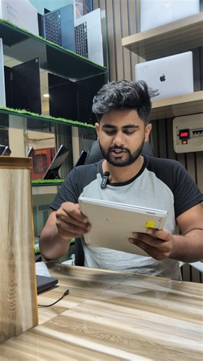 💻✨ Microsoft Surface Go 1 – Compact, Powerful & Premium ✨💻Now Available at Tronyx