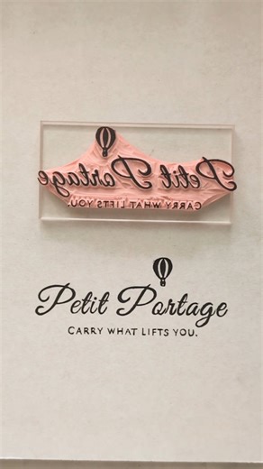 Custom Rubber Stamps and Stationery on Instagram: "Carving a lovely little logo stamp. Tools I use: - Speedball Speedy Carve Rubber - Speedball Lino Tool - Speedball tips 1, 2, & 4 - Tracing Paper - HB2 pencil - XActo Knife - Folding bone - StazOn Ink Want to learn to make your own stamps? I sell kits in my shop that include everything you need to get started, and they also include an instruction manual that I illustrated and a 45min introductory video course. Already have all the tools? I also